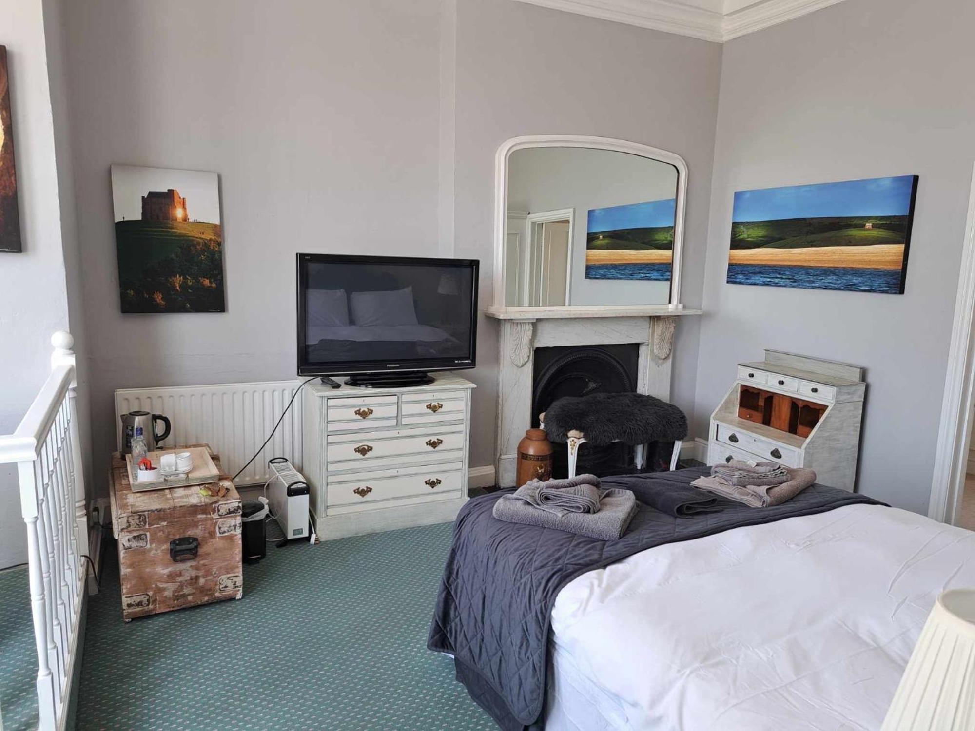 The Ilchester Arms Hotel Abbotsbury Oda fotoğraf