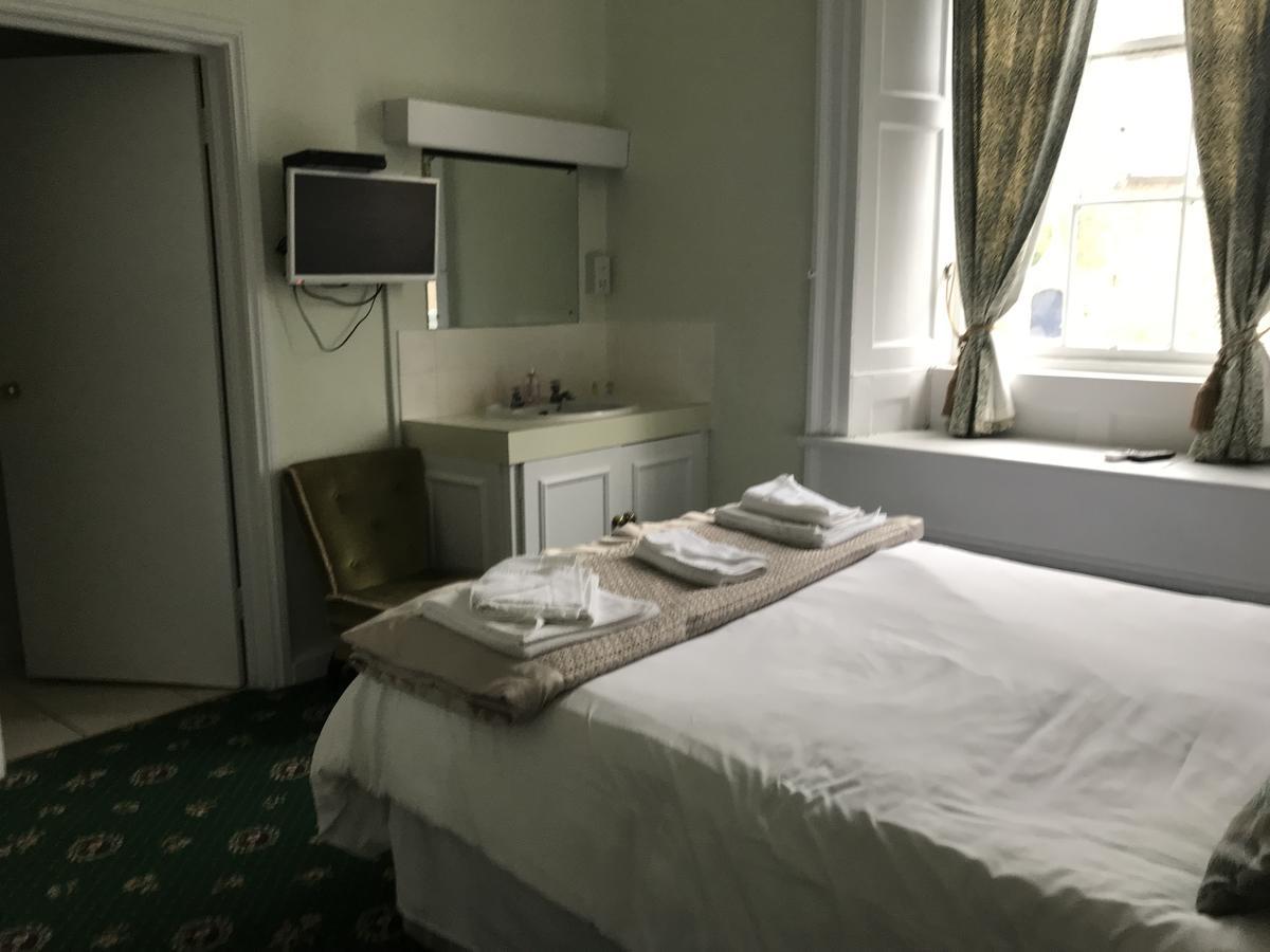 The Ilchester Arms Hotel Abbotsbury Dış mekan fotoğraf